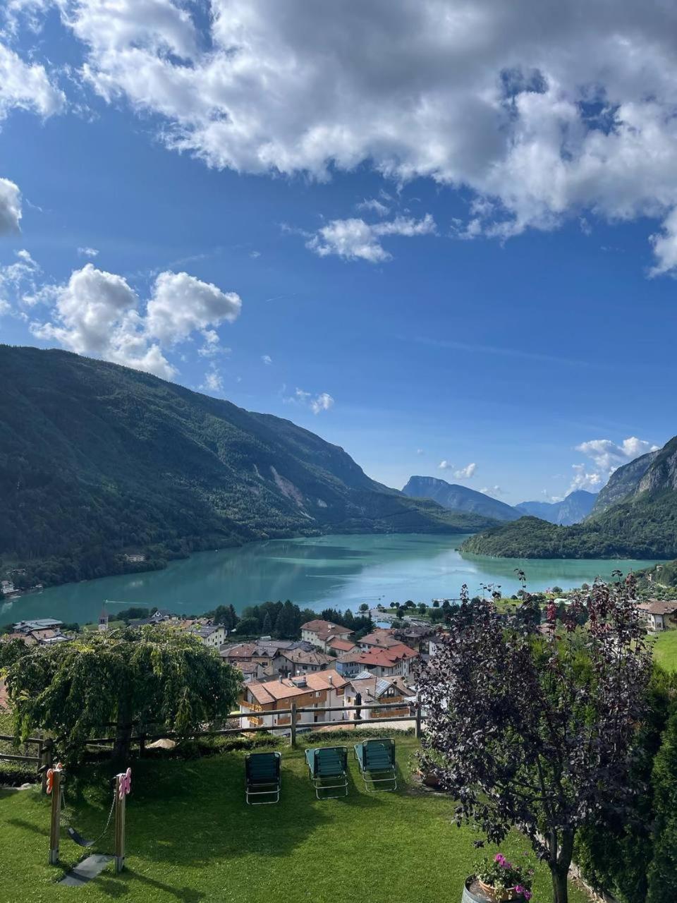 Villa La Dama Del Lago Molveno Exterior foto